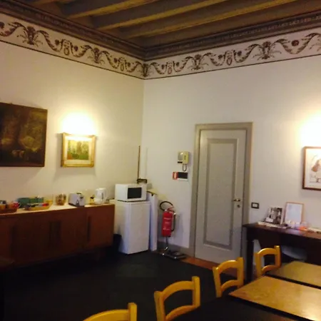 Entro Le Mura 3*
